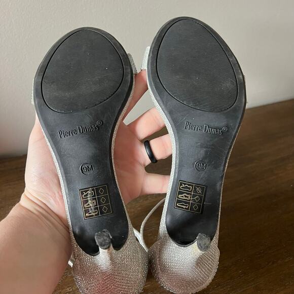 Pierre Dumas Woman’s Margaret 3 Silver 3” Heels Ankle Strap Dress Shoe- Size 9M - Picture 7 of 12